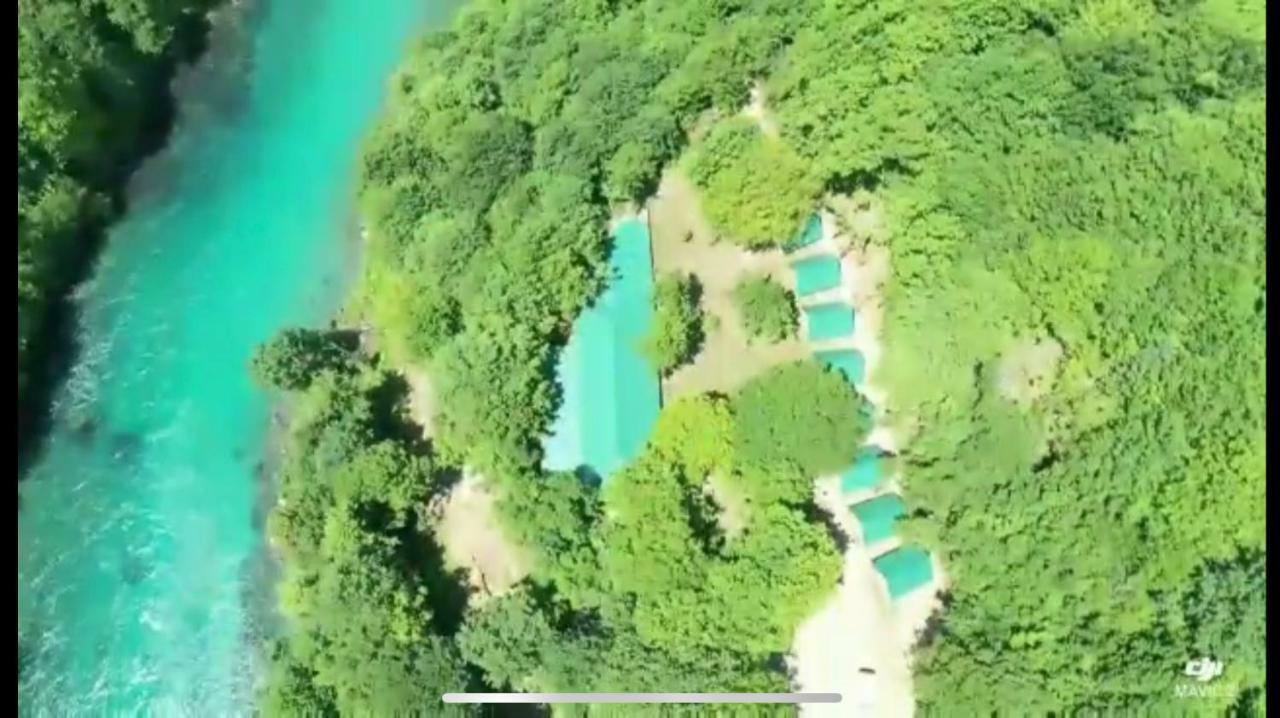 Tara Inn Resort Bastasi Buitenkant foto
