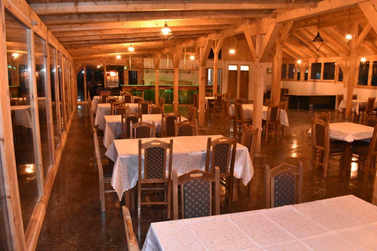 Tara Inn Resort Bastasi Buitenkant foto
